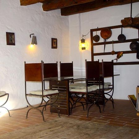 La Casa Altrui- Camere E Zona Relax Con Giardino Coredo Kültér fotó
