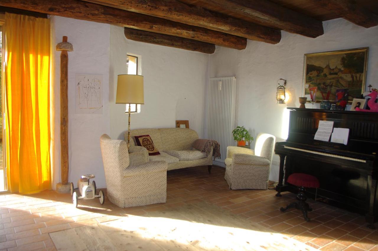 La Casa Altrui- Camere E Zona Relax Con Giardino Coredo Kültér fotó