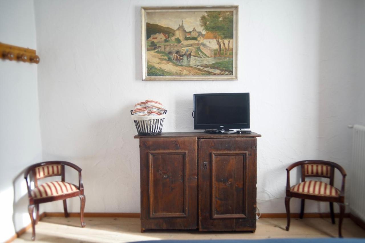 La Casa Altrui- Camere E Zona Relax Con Giardino Coredo Kültér fotó